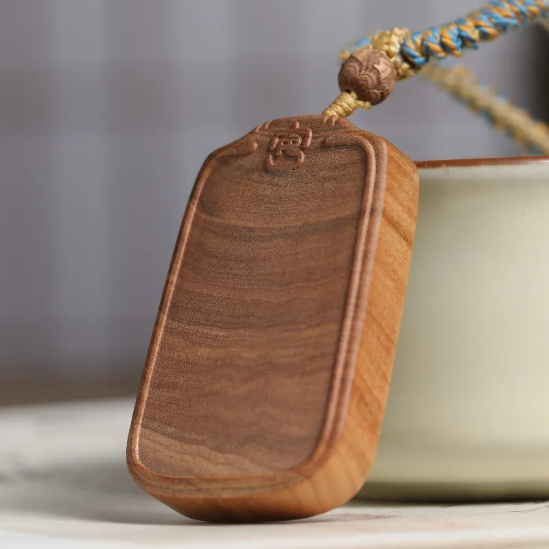 Xianyou Laoshan Sandalwood Pendants Unisex-1