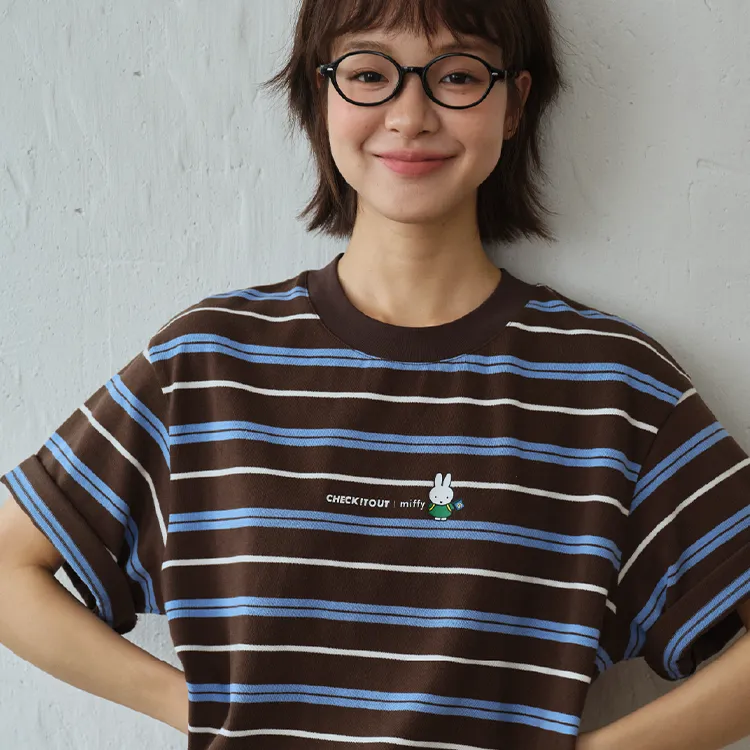 Checkitout T Shirts Unisex-3