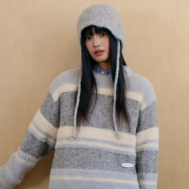 Checkitout Sweater Unisex Snowfall-5