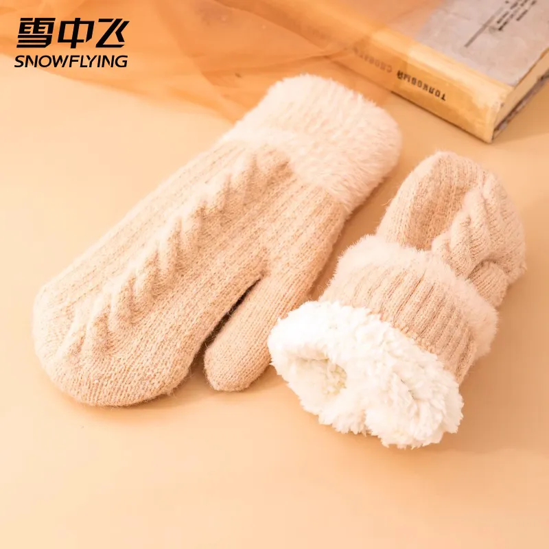 SNOW FLYING Camel Wool Knit Gloves Women's-3