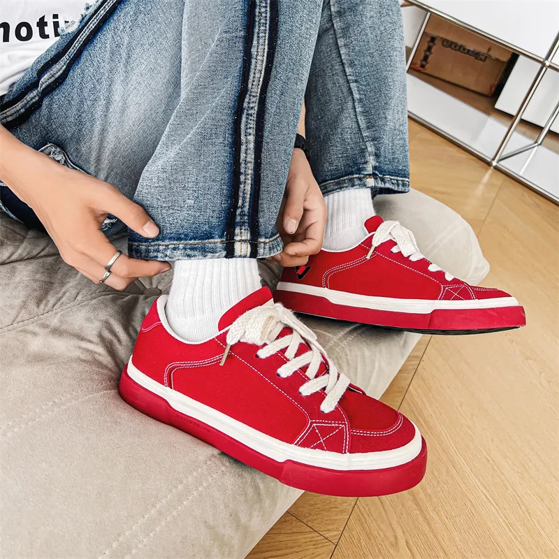 Yalu Non slip Lightweight Low Top Skateboard Shoes Men's-1