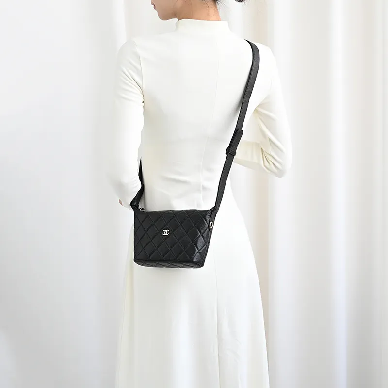 GUYI DuPont Paper Bag Accessory Bag Strap Women's Black-4