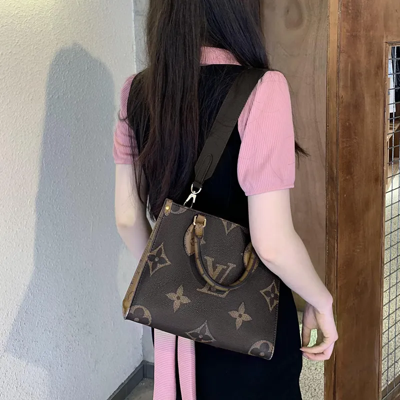 GUYI Cashmere Bag Insert Women's Brown-27