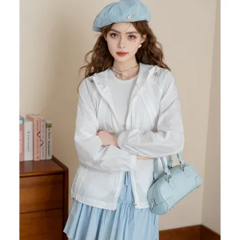 FAWENXIANGZI Cropped Coat Women's