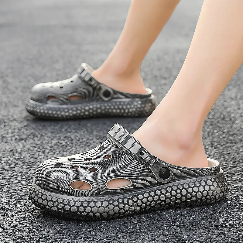 Darcy Sen Ji Scale Clogs Unisex-12