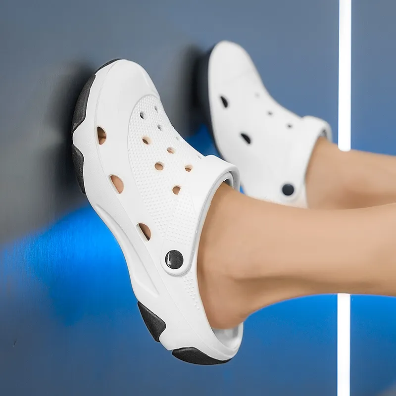 Darcy Sen Clogs Men-11
