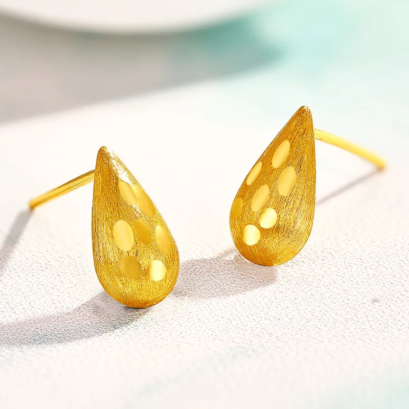 One Thousand Two 18K Gold Stud Earrings Unisex-2