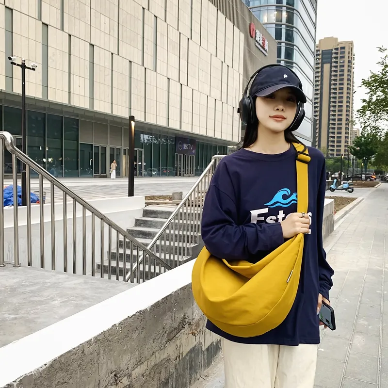 GOBLIN SHARKS 1759 Nylon Dumpling Bag Shoulder Bag Regular Unisex Multicolor-5