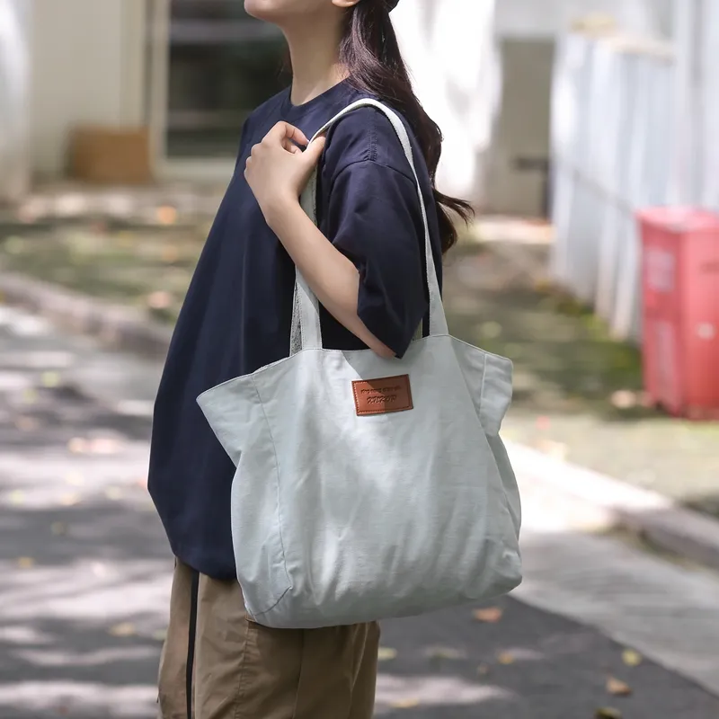Alcohol Dragon Denim Canvas Bag Shoulder Bags Regular Women's White/Light Blue-1