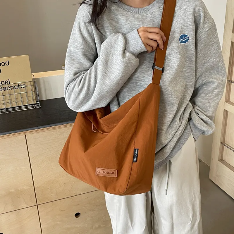 Alcohol dragon Crossbody Bags-2