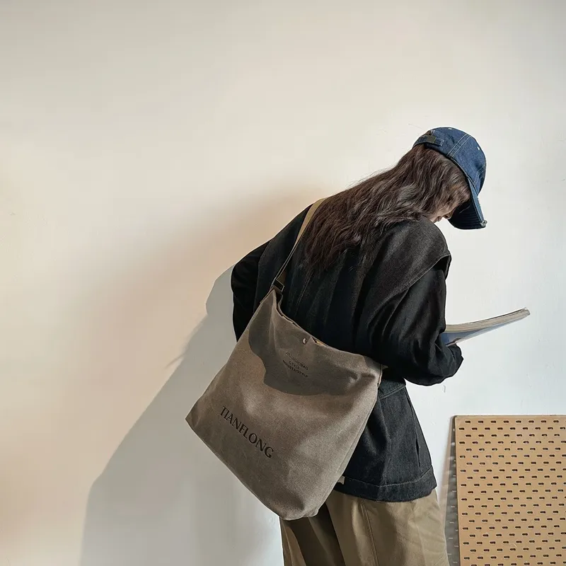 Alcohol Dragon Canvas Canvas Bag One Shoulder Handbag Unisex Black/Green Khaki Gray Red Brown-2