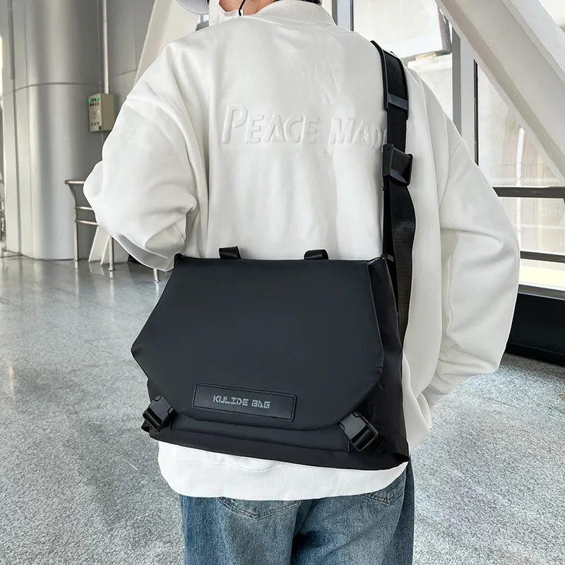 Alcohol dragon Handbags-13