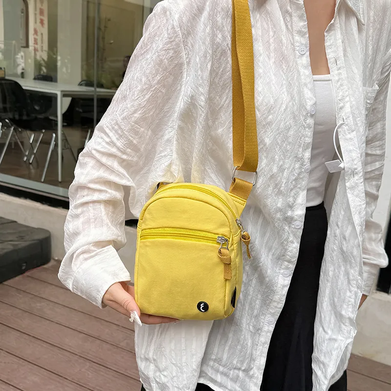 Alcohol Dragon Canvas Canvas Bag Shoulder Bag Crossbody Bag Unisex Multicolor-26