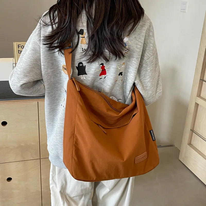 Alcohol dragon Crossbody Bags-6