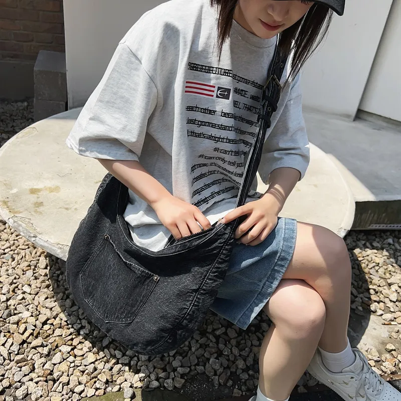Alcohol Dragon Denim Shoulder Bag Women's Black/Dark Blue/Light Blue-1