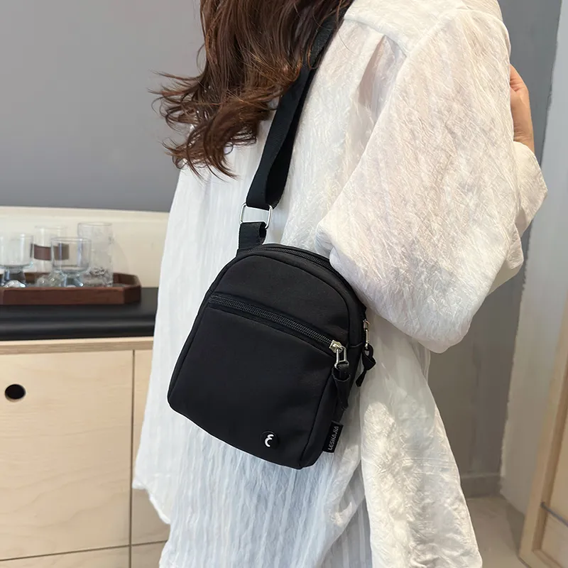 Alcohol Dragon Canvas Canvas Bag Shoulder Bag Crossbody Bag Unisex Multicolor-5
