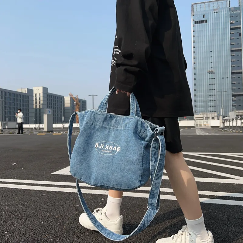 Alcohol dragon Handbags-8