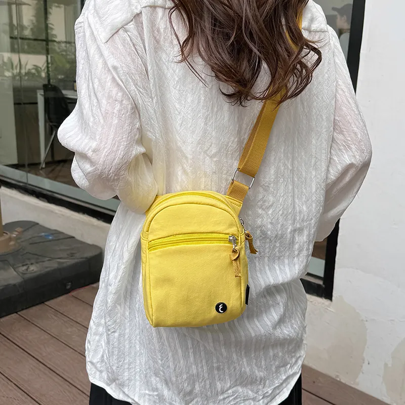 Alcohol Dragon Canvas Canvas Bag Shoulder Bag Crossbody Bag Unisex Multicolor-31