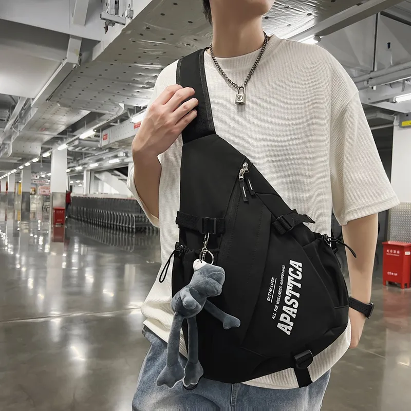 GOBLIN SHARKS 1759 Nylon Crossbody Bag Regular Unisex Black/Red/Green/Gray-15