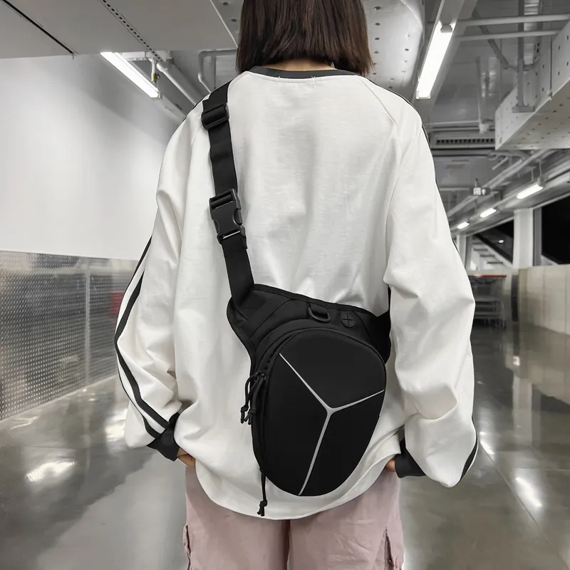Alcohol dragon Crossbody Bags Black-2