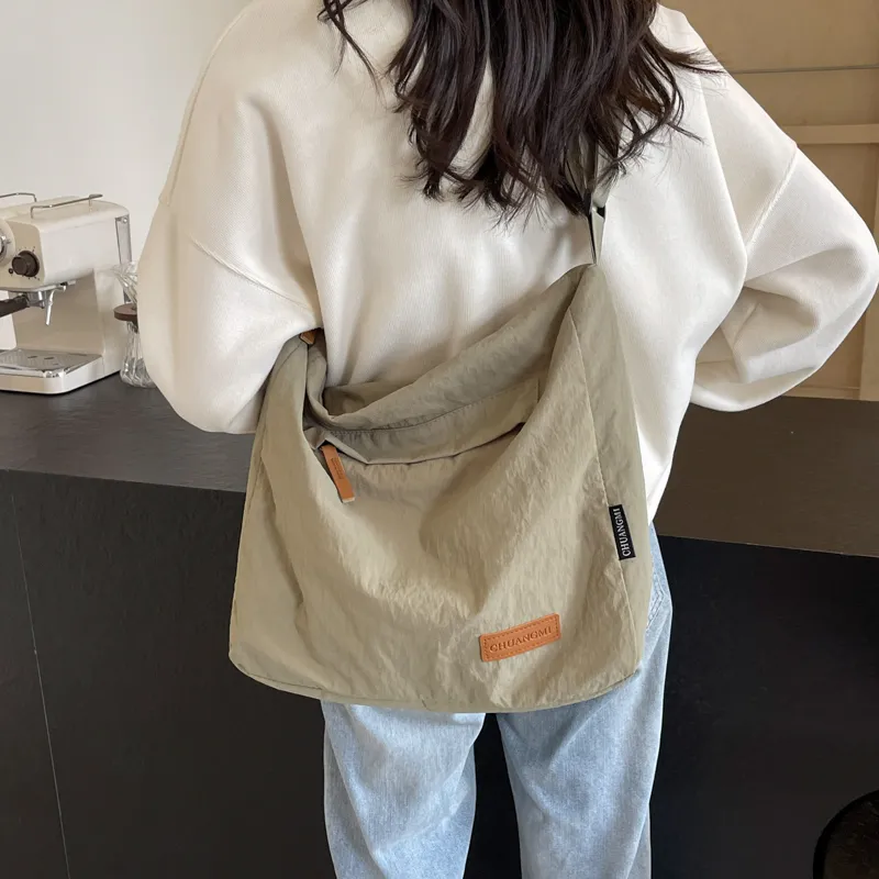 Alcohol dragon Crossbody Bags-32