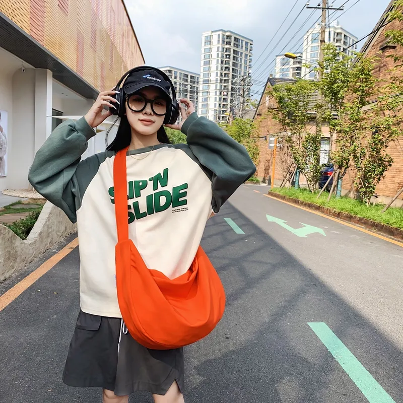 GOBLIN SHARKS 1759 Nylon Dumpling Bag Shoulder Bag Regular Unisex Multicolor-24