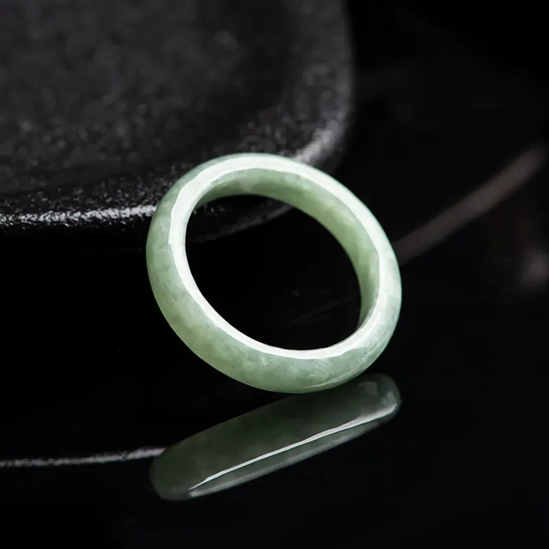 Emerald Bean Type Jadeite Rings Unisex-5