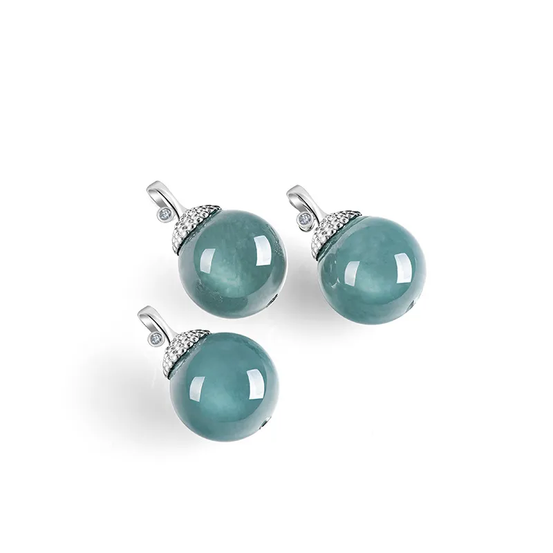Emerald Glutinous Jade Necklaces Women's-1