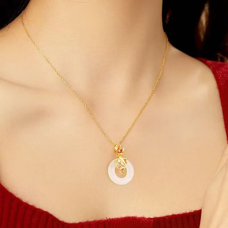Emerald Chalcedony Necklaces Women's-4