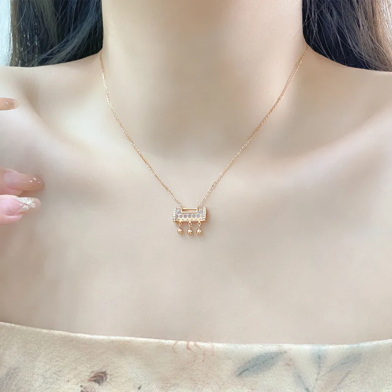 Emerald Chalcedony Jade Necklaces Women's-3