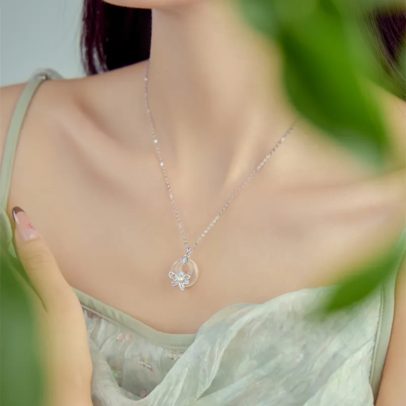 Emerald Chalcedony Jade Necklaces Women's-4