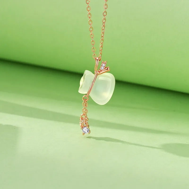 Emerald Chalcedony Necklaces Women's-1
