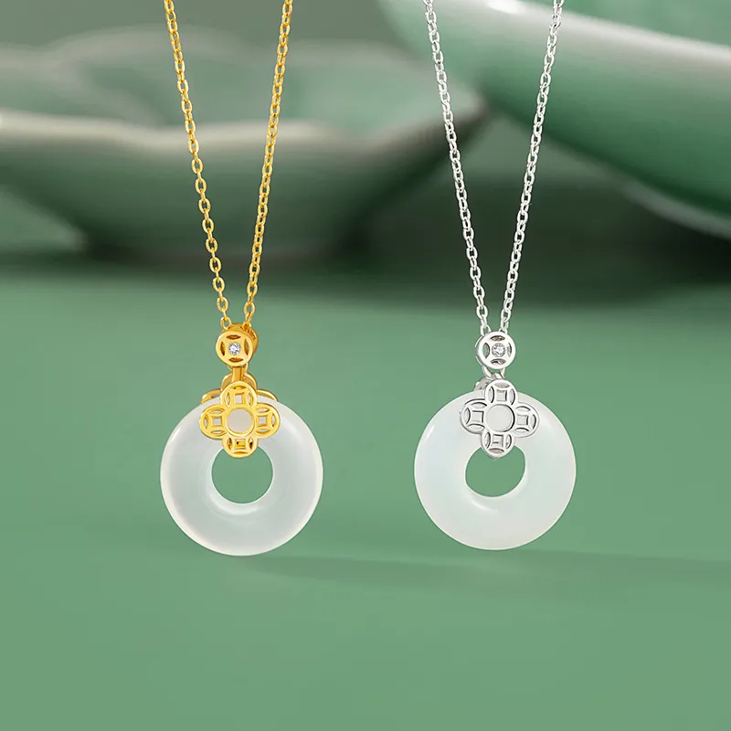 Emerald Chalcedony Necklaces Women's-1