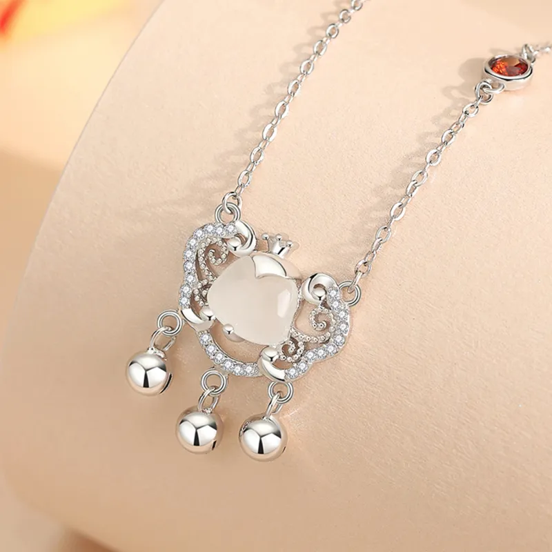 Emerald Chalcedony Necklaces Women's-4