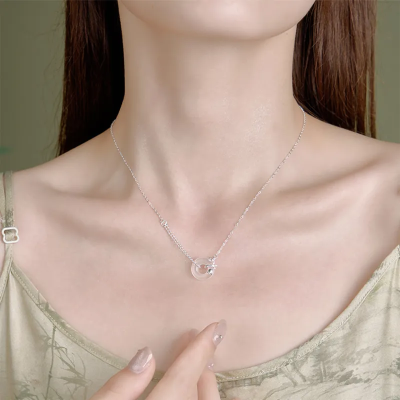Emerald Chalcedony Necklaces Women's-2
