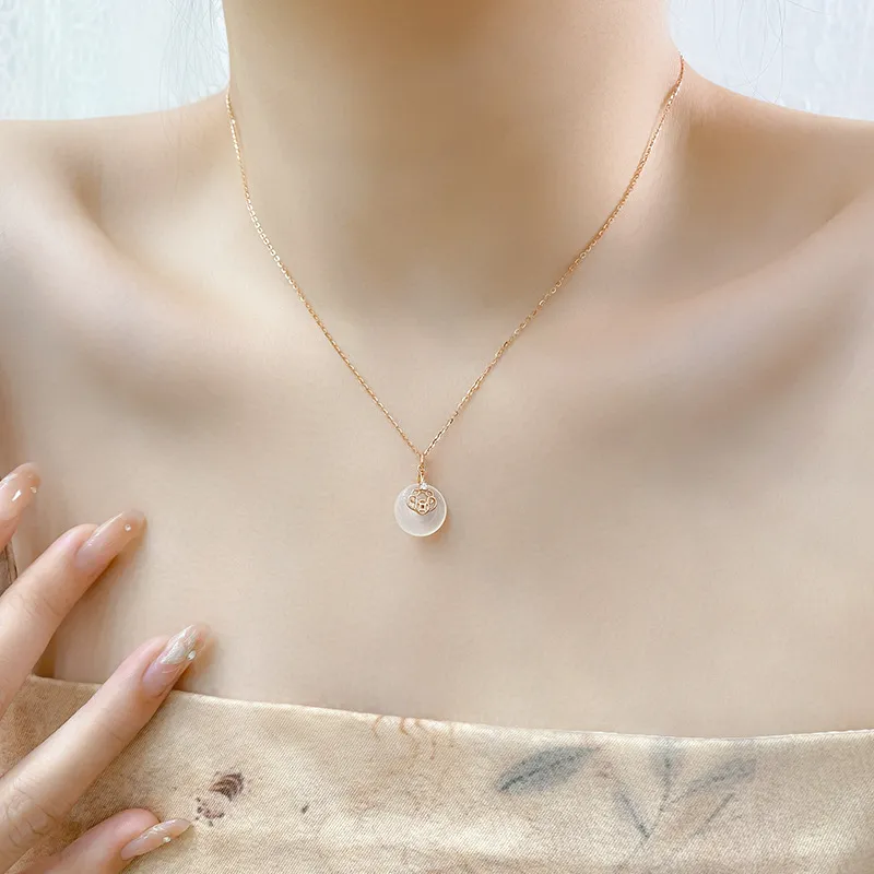 Emerald Chalcedony Necklaces Women's-3