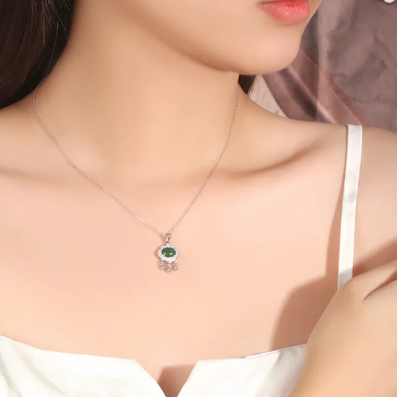 Emerald Glutinous Jade Jadeite Necklaces Women's-3