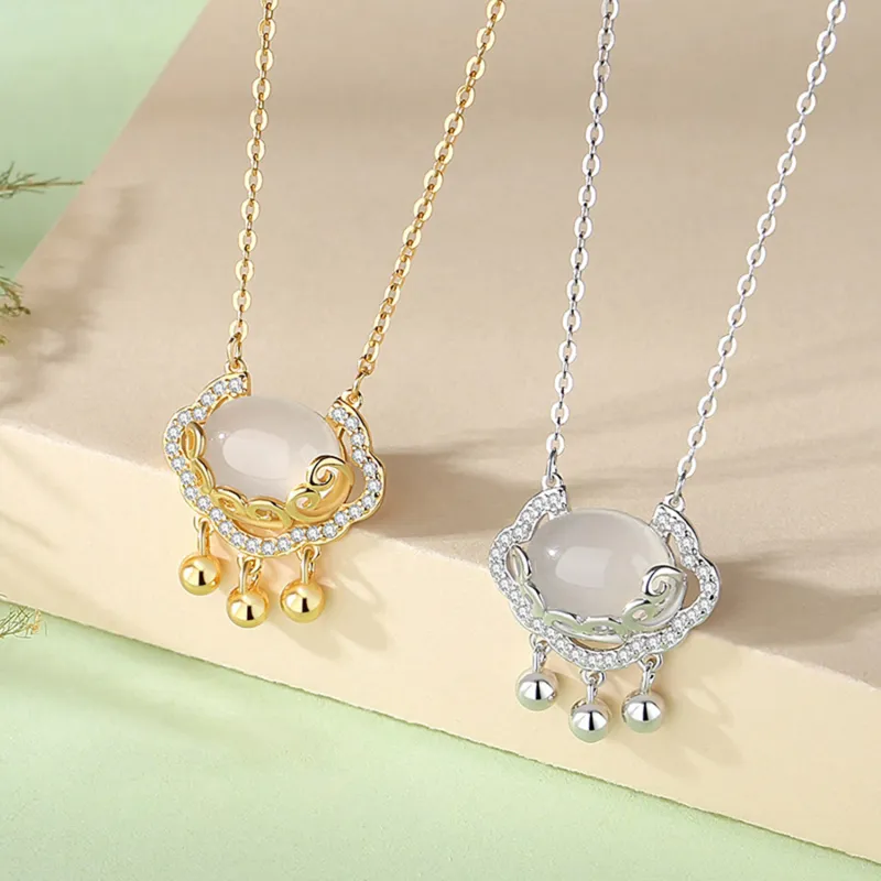 Emerald Chalcedony Necklaces Women's-8