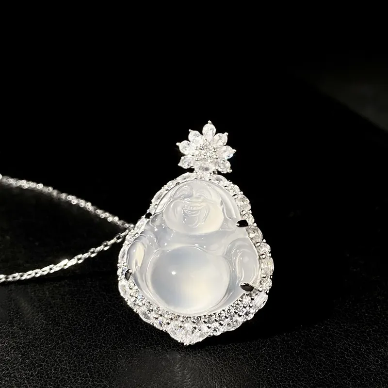 Emerald Chalcedony Necklaces Women's-2