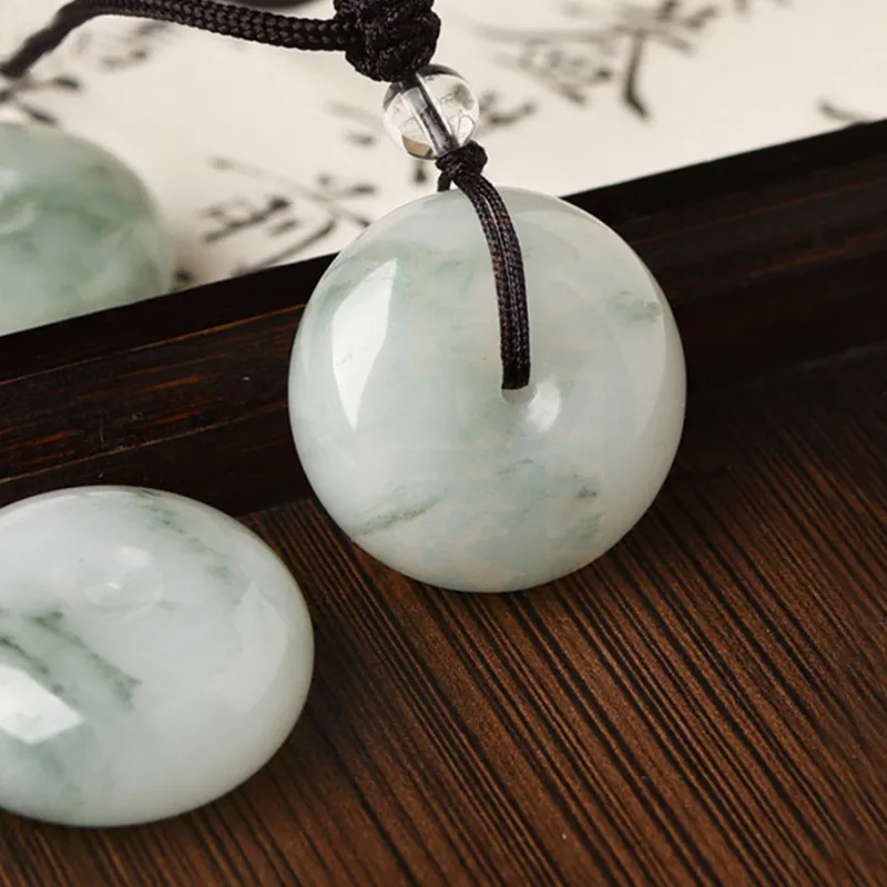 Emerald Tianshan Jade Necklaces Unisex-3