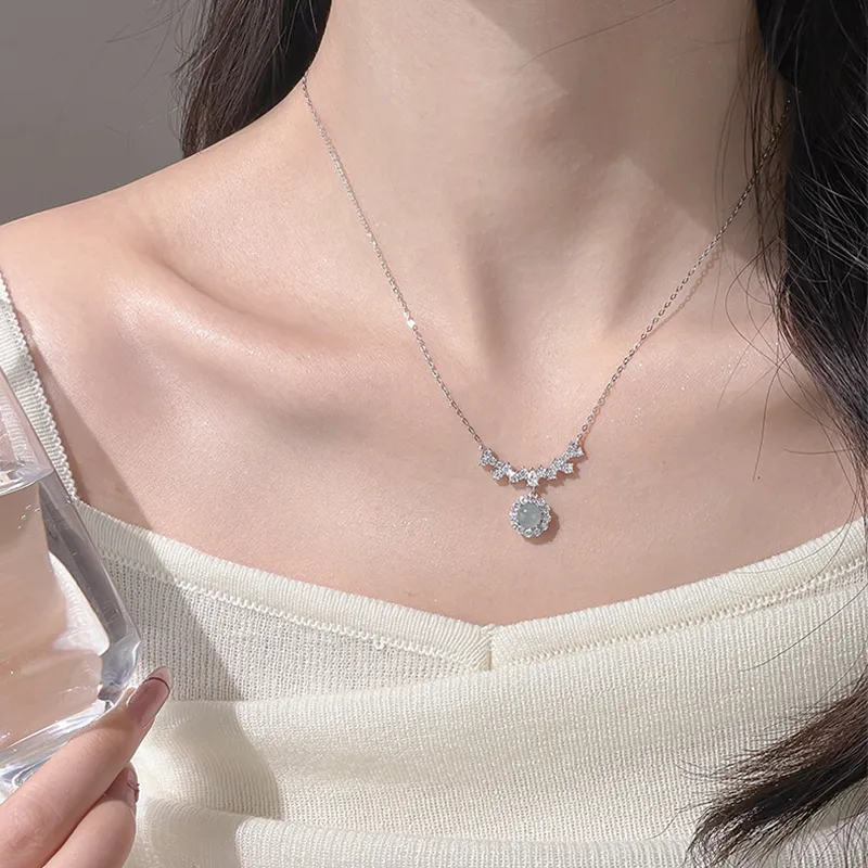 Emerald Glutinous Jade Necklaces Women's-5