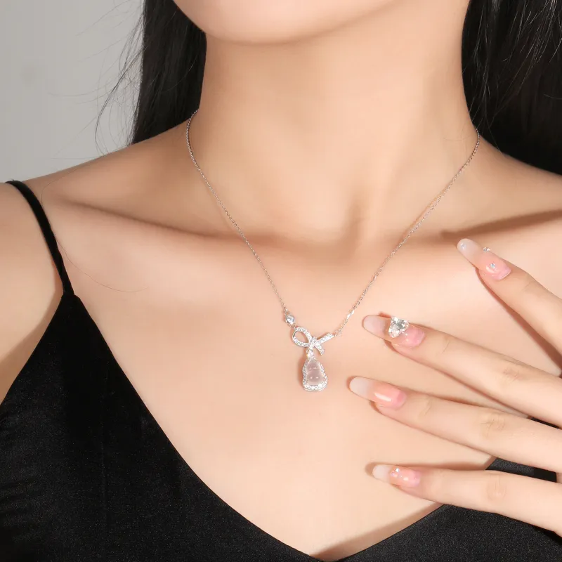 Emerald Chalcedony Necklaces Women's-4
