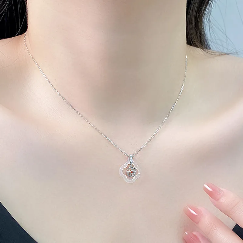 Emerald Chalcedony Jade Necklaces Unisex-6