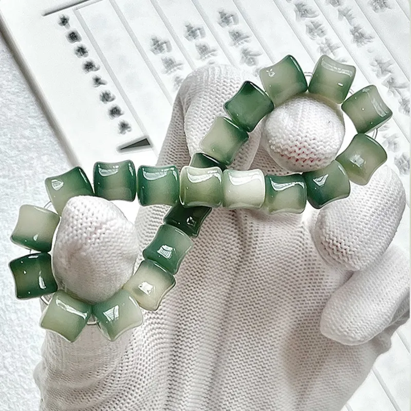 Emerald Bodhi Root Bracelets Unisex-3