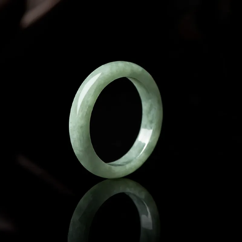 Emerald Bean Type Jadeite Rings Unisex-4