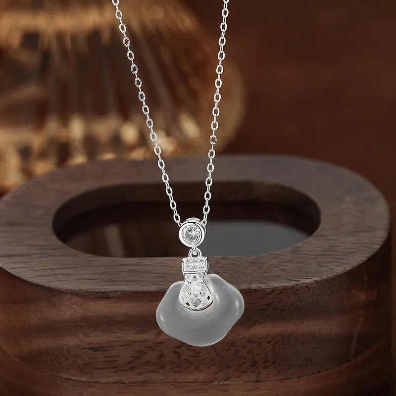 Emerald Chalcedony Necklaces Women's-3