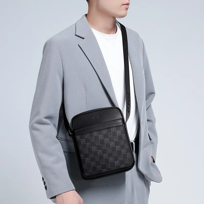 POLO Top Grain Cow Leather Shoulder Bag Regular Men's Black-5