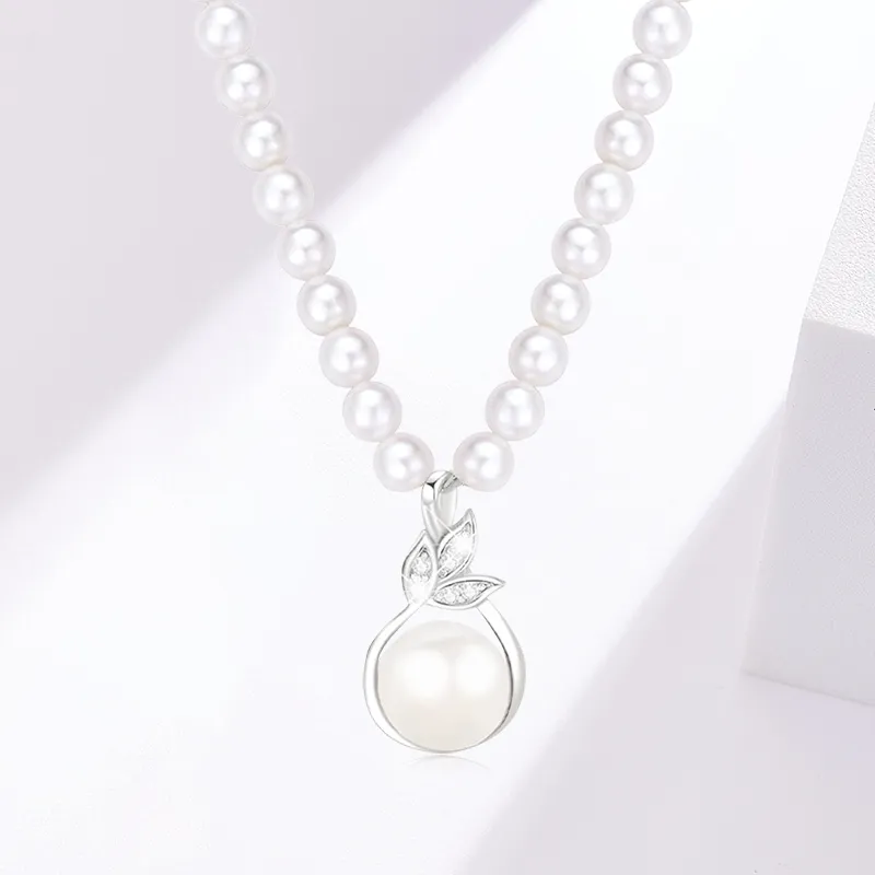 SUNFEEL Pearl Necklaces Women's-3