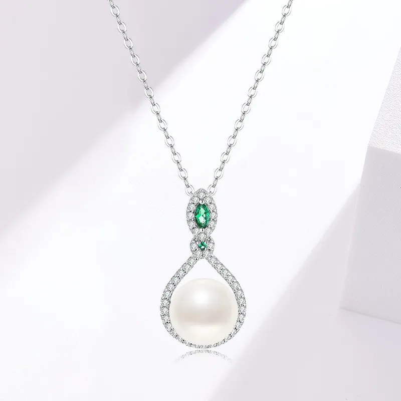 SUNFEEL Pearl Necklaces Women's-2