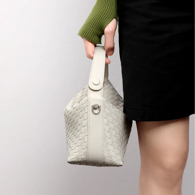 ST&SAT Cow Leather Shoulder Bag Crossbody Bag Handbag Woven Bag Large Size Women's Ecru-1